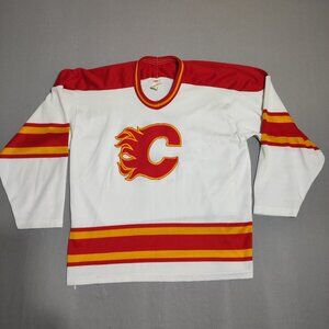 Vintage 80s 90s CCM Calgary Flames Hockey Jersey men junior L white red yellow